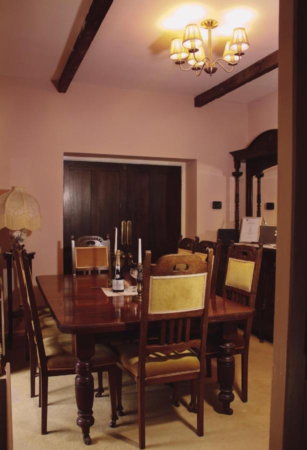 The Alms House Strangford Exterior foto